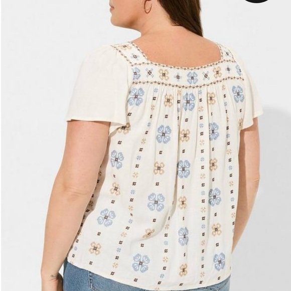 Torrid embroidered flutter sleeve square neck top - Picture 2 of 4